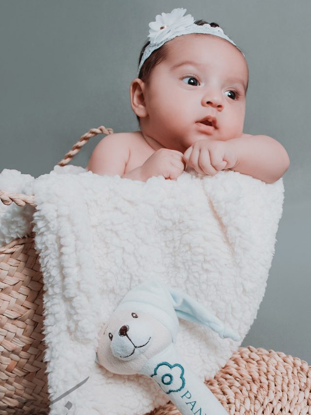 عکاسی نوزاد در آتلیه